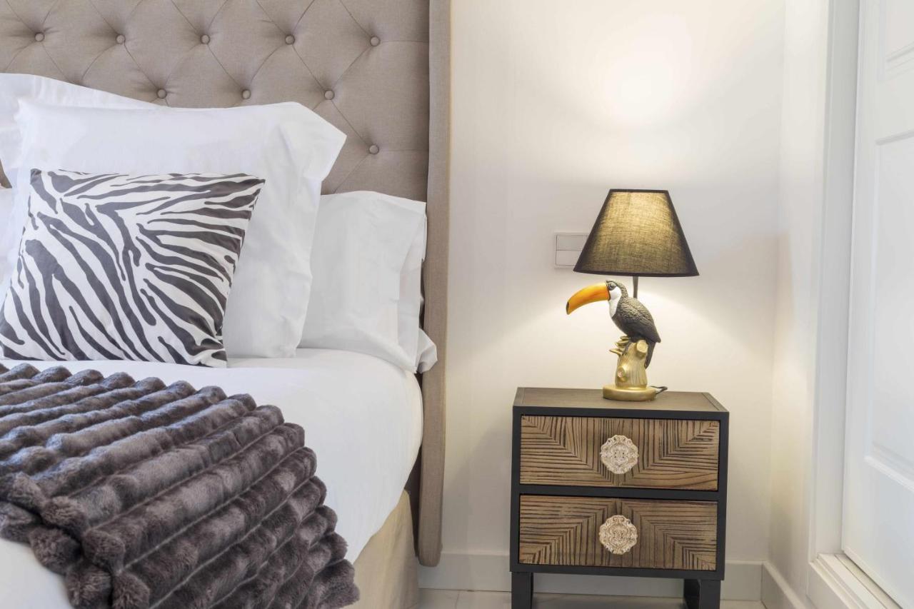 The Clock House Luxury Urban Suites Μάλαγα Δωμάτιο φωτογραφία